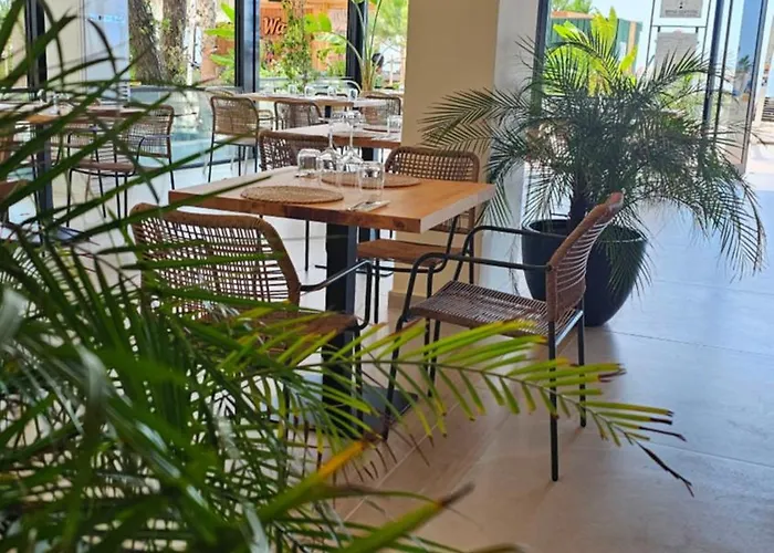 Zena Shkembi Kavajes Appartement Durrës